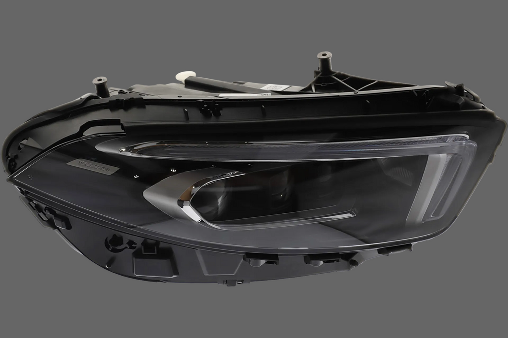A KLASA W177 LAMPA LED PRAWA PRZÓD  A1779060801
