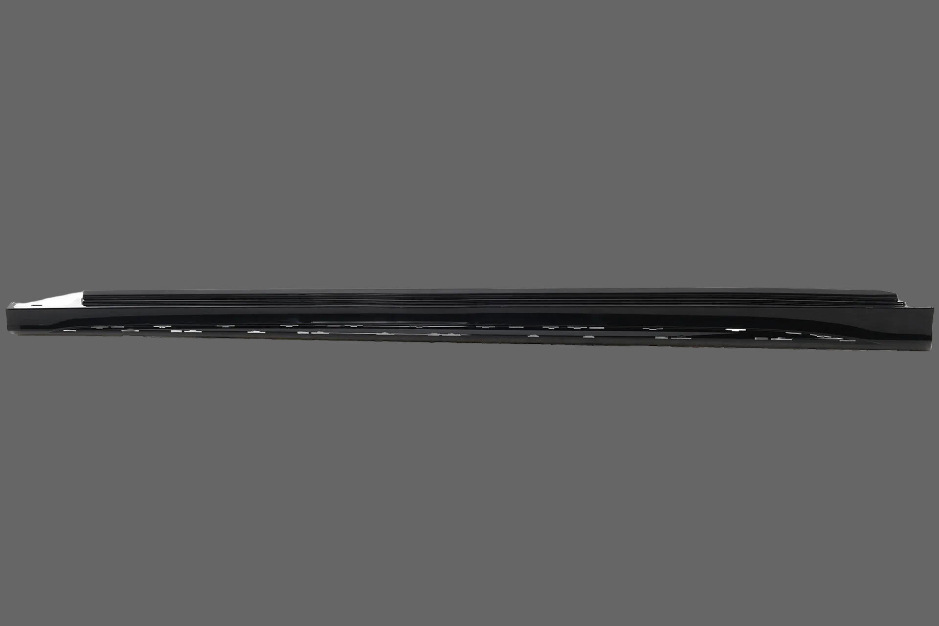 A KLASA W177 AMG LINE LISTWA BOCZNA PRAWA A1776980400 KOLOR 191