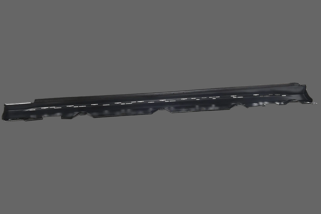 A KLASA W177 AMG LINE LISTWA BOCZNA PRAWA A1776980400 KOLOR 696