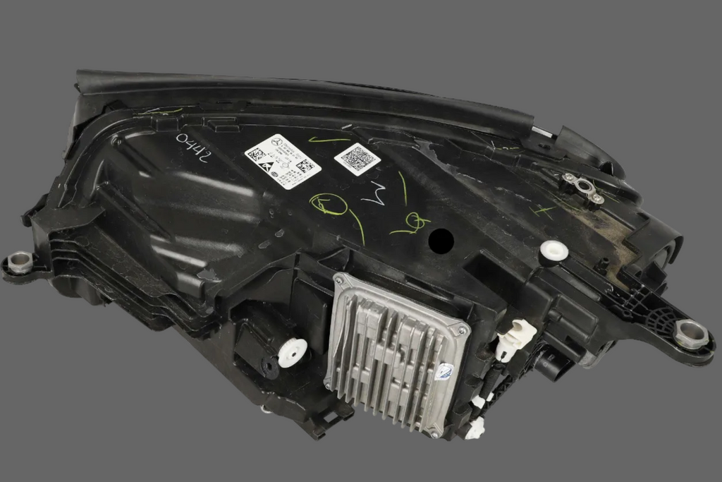 MERCEDES GLS X167 LAMPA LED PRAWA PRZÓD A1679065203