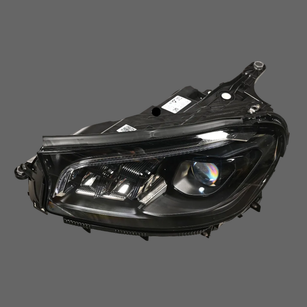 MERCEDES GLS X167 LAMPA LED LEWA PRZÓD A1679060504