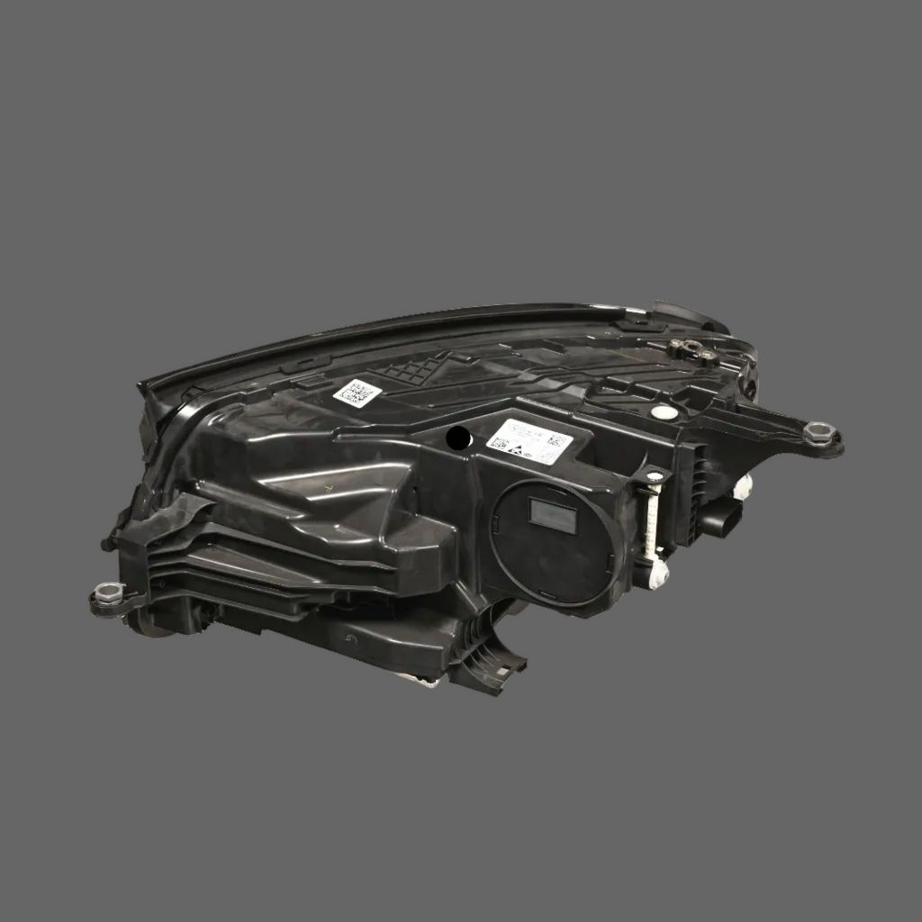 MERCEDES GLS X167 LAMPA LED PRAWA PRZÓD  A1679060604