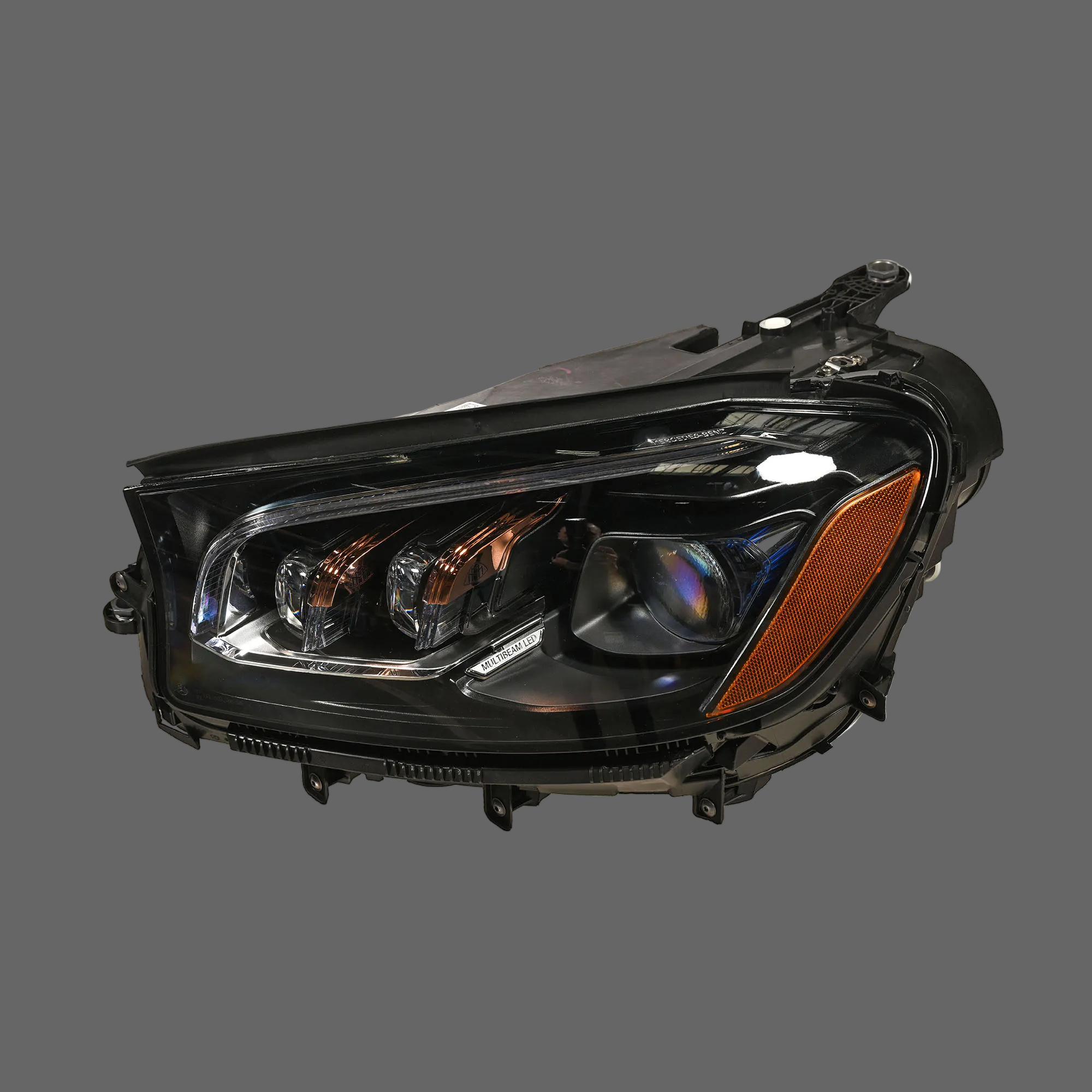 MERCEDES GLS X167 LAMPA LED LEWA PRZÓD USA KANDA A1679069510