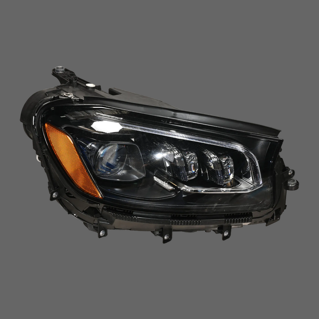 MERCEDES GLS X167 LAMPA LED PRAWA PRZÓD USA KANADA  A1679069010