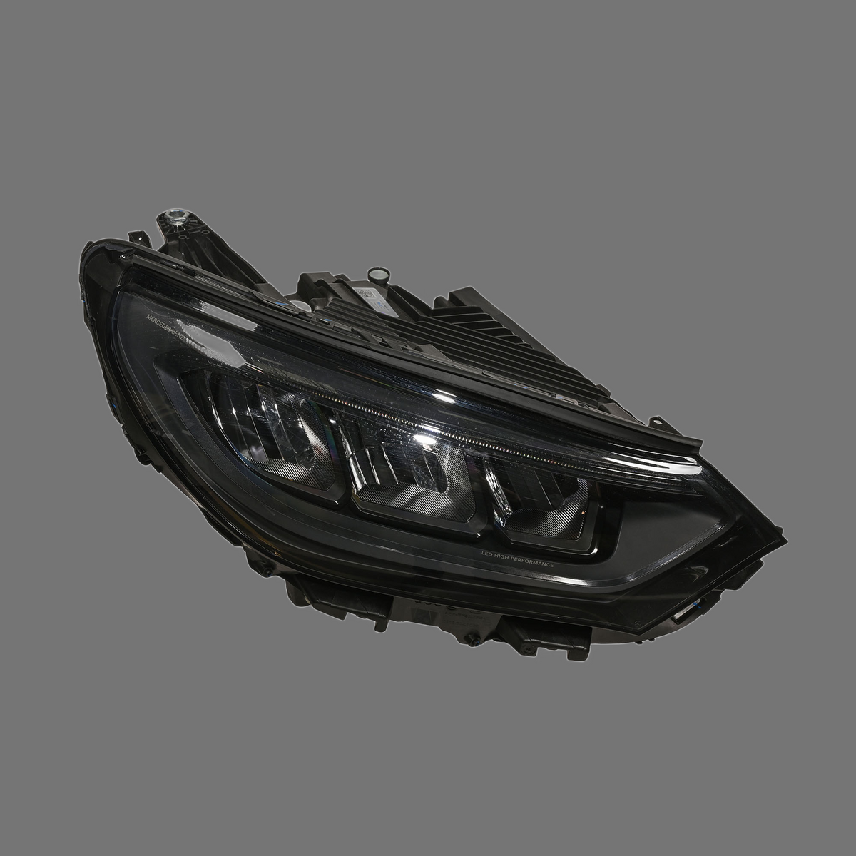 MERCEDES EQE X294 LAMPA LED PRAWA PRZÓD A2949069601