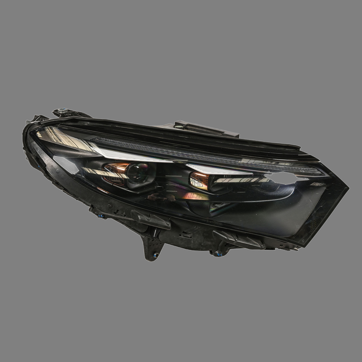 MERCEDES EQS X296 MAYBACH LAMPA LED PRAWA PRZÓD A2969066803