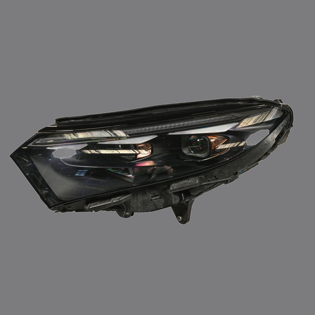 MERCEDES EQS X296 MAYBACH LAMPA LED LEWA PRZÓD A2969066703