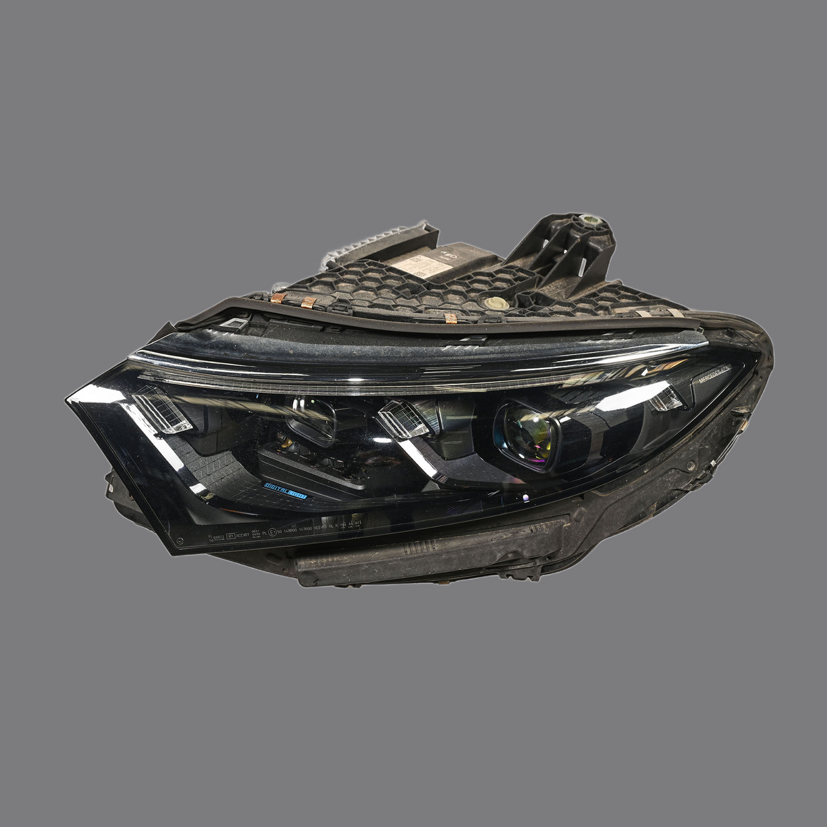 MERCEDES EQS V297 LAMPA LED LEWA PRZÓD  A2979065902