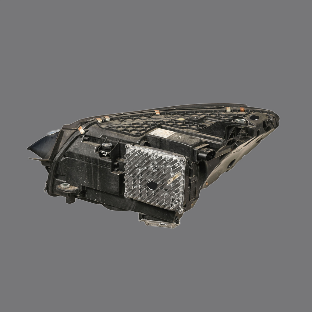 MERCEDES EQS V297 LAMPA LED PRAWA PRZÓD  A2979066002