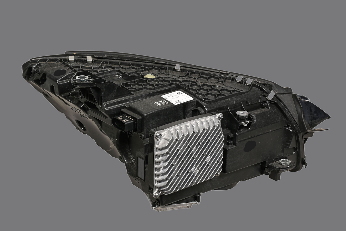 MERCEDES EQS V297 LAMPA LED LEWA PRZÓD USA A2979062302
