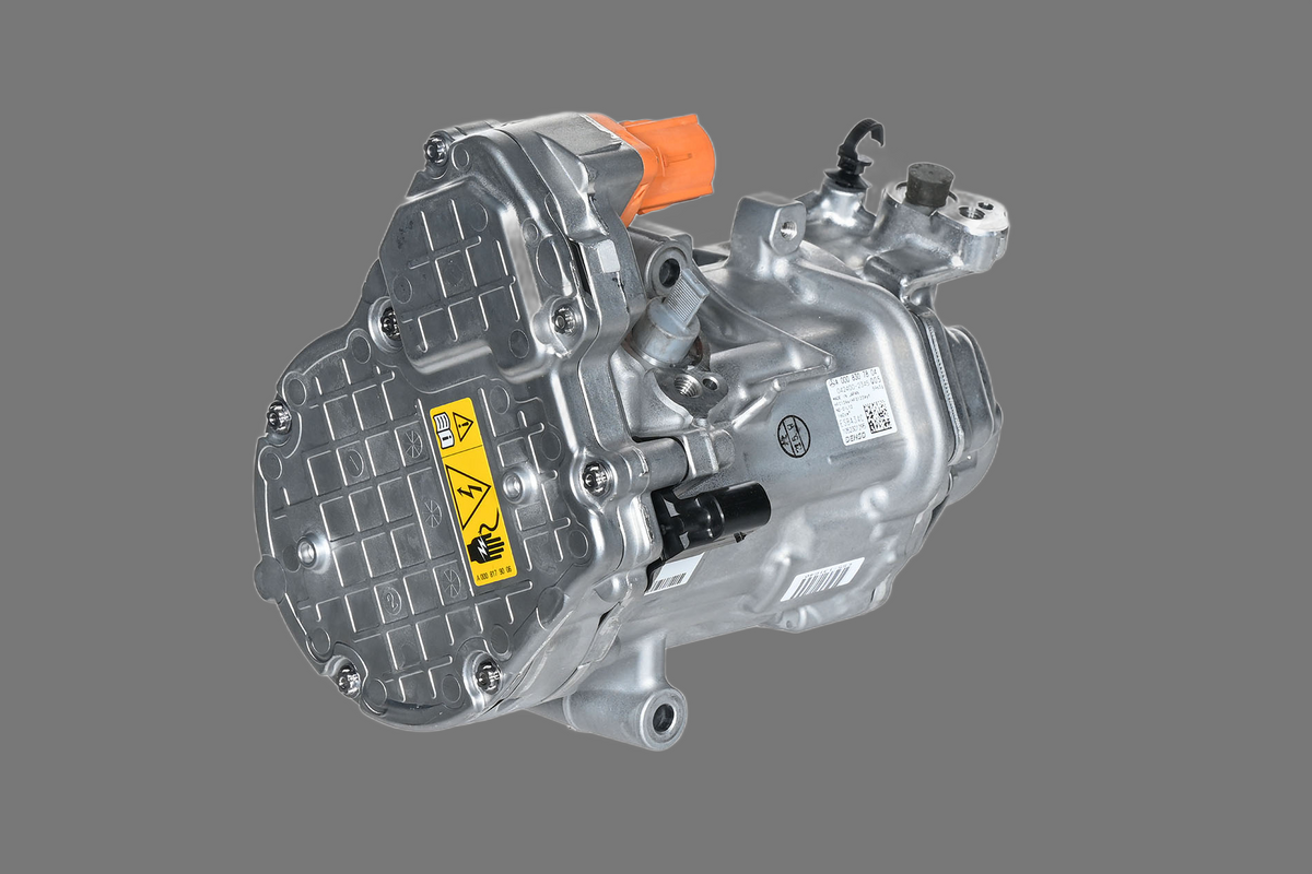 MERCEDES EQB X243 KOMPRESOR KLIMATYZACJI SPRĘŻARKA  A0008307804