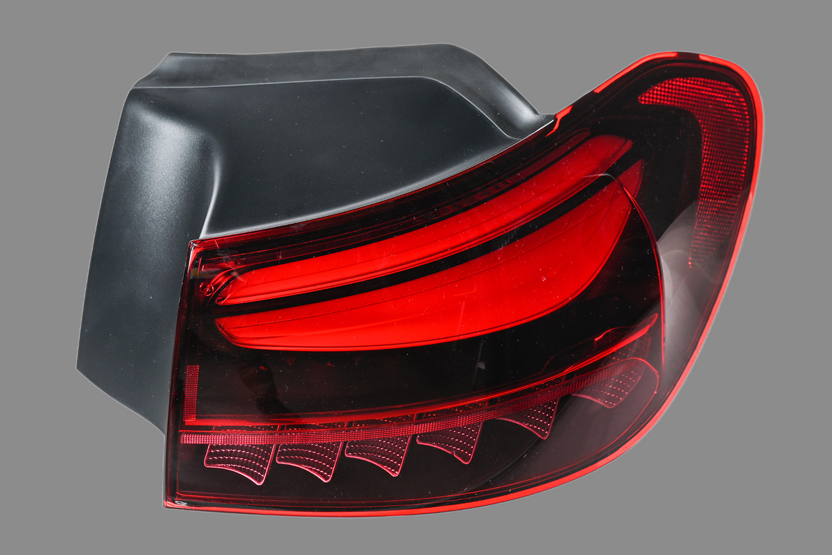 MERCEDES EQA H243 GLA H247VLAMPA LED TYŁ PRAWA A2479067407