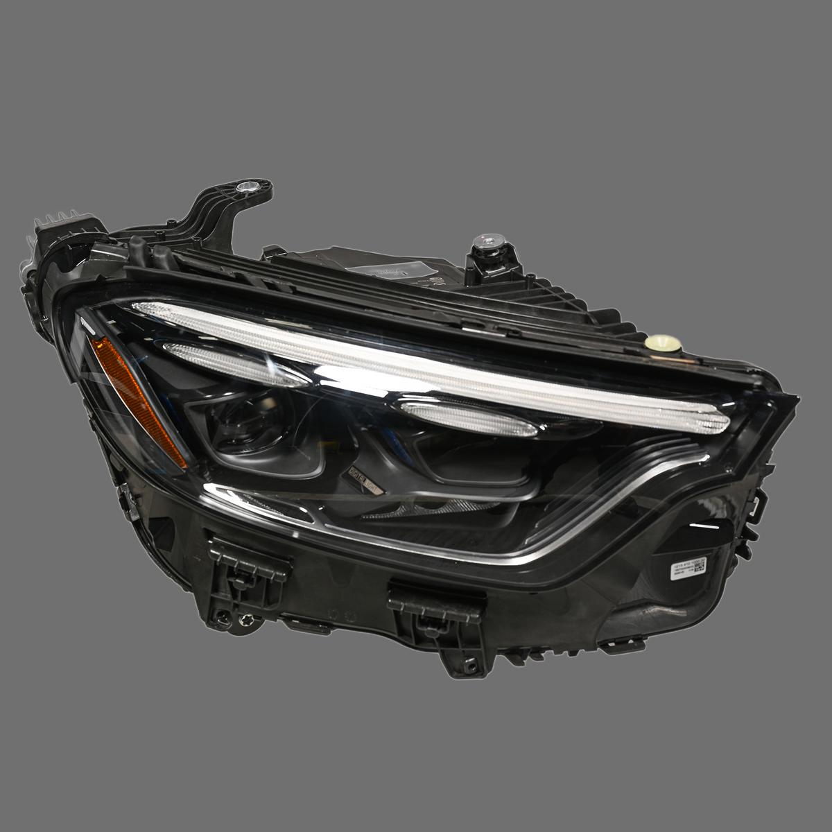 MERCEDES GLC X254 C254 LAMPA PRAWA PRZÓD LED USA A2549066602