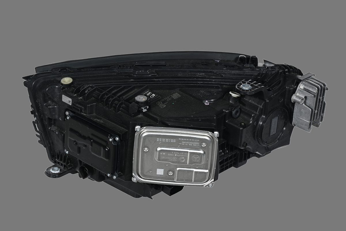 MERCEDES GLC X254 C254 LAMPA PRAWA PRZÓD LED A2549066202