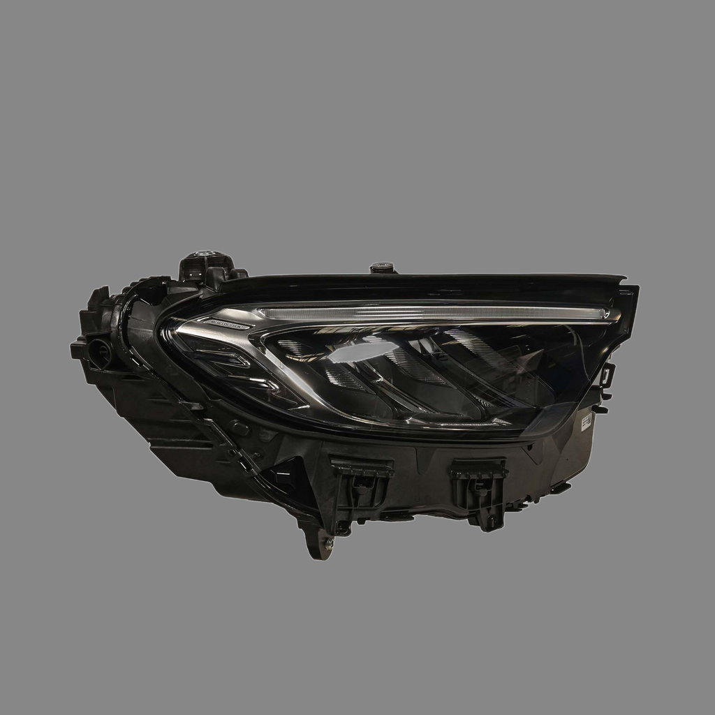 MERCEDES GLC X254 C254 LAMPA PRAWA PRZÓD LED A2549064403