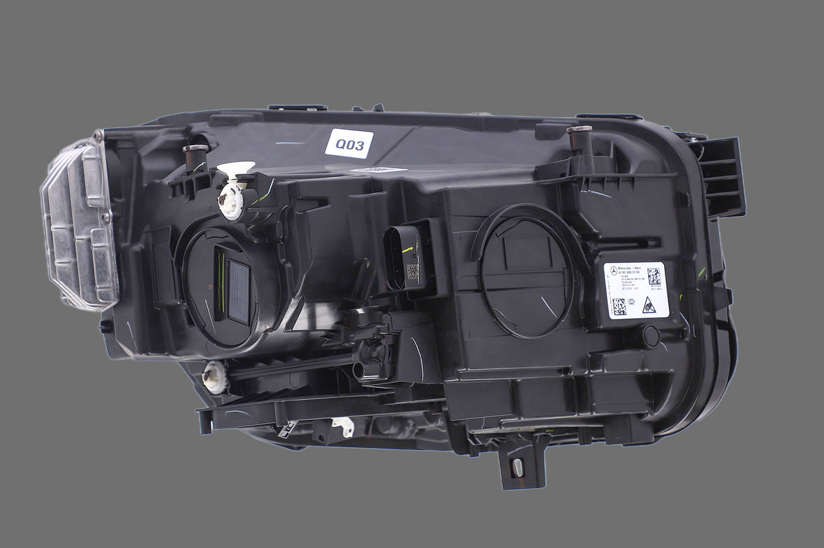MERCEDES GLB X247 LAMPA LEWA PRZÓD LED A2479063700