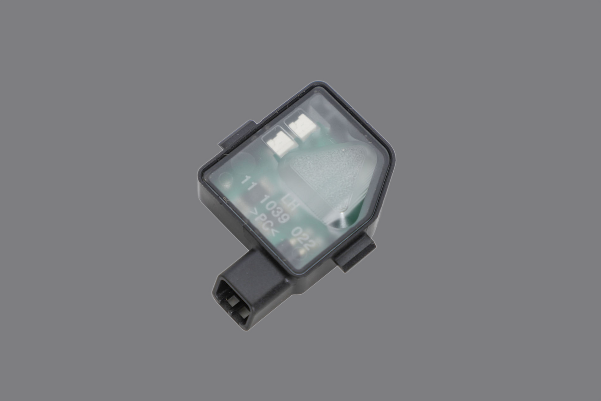 MERCEDES SPRINTER W907 W910 CZUJNIK MARTWEGO POLA LEWY LUSTERKA SENSOR A9105420100