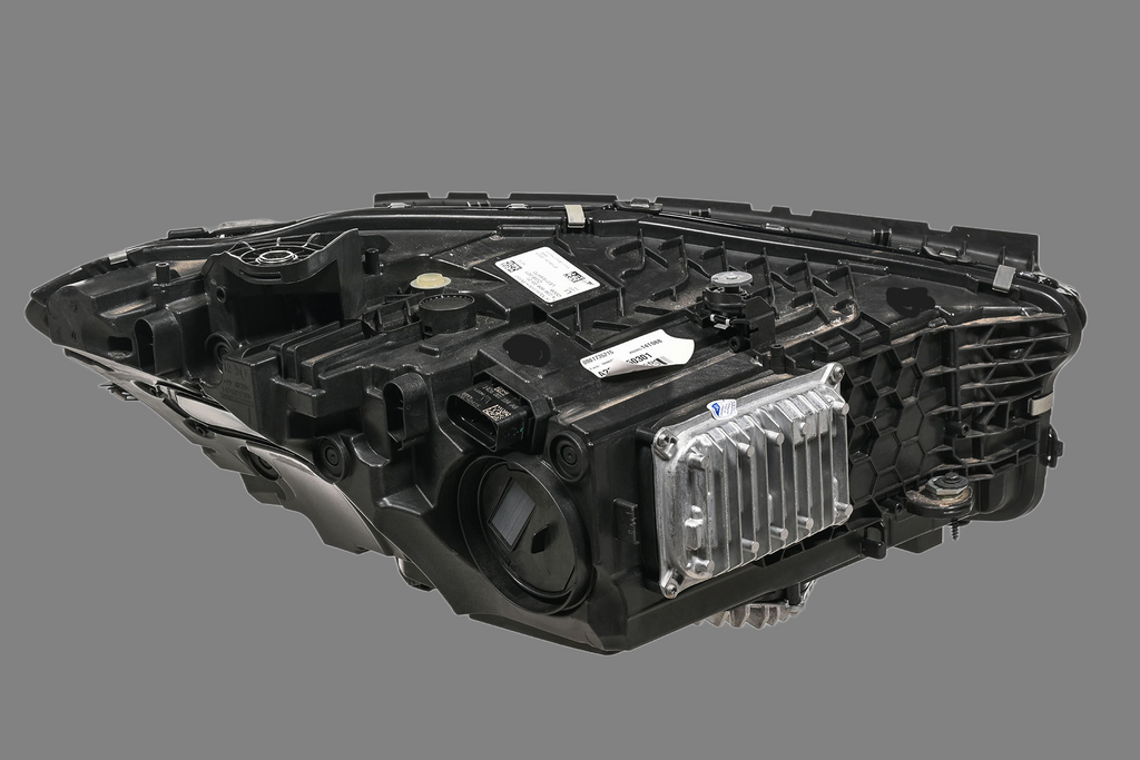 MERCEDES CLE C236 LAMPA LEWA PRZÓD LED USA A2369067700