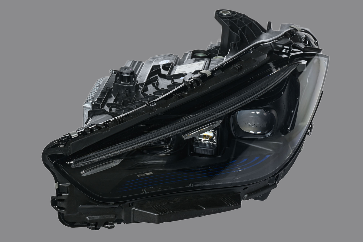 MERCEDES CLE C236 LAMPA LEWA PRZÓD LED A2369067500