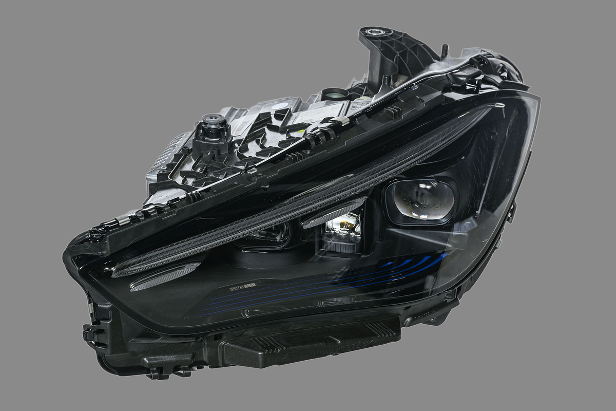 MERCEDES CLE C236 LAMPA LEWA PRZÓD LED A2369067500